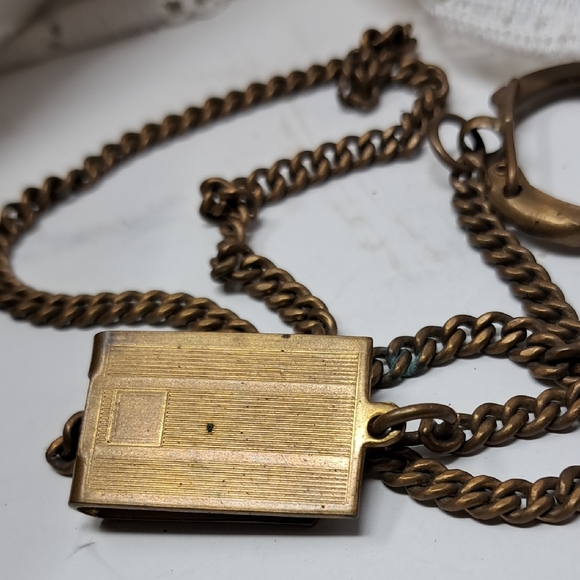 Vintage Gold Tone P9cket Watch Chain With Fob 18 Inches - Picture 2 of 7